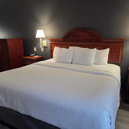 Stay Well Inn & Suites-2